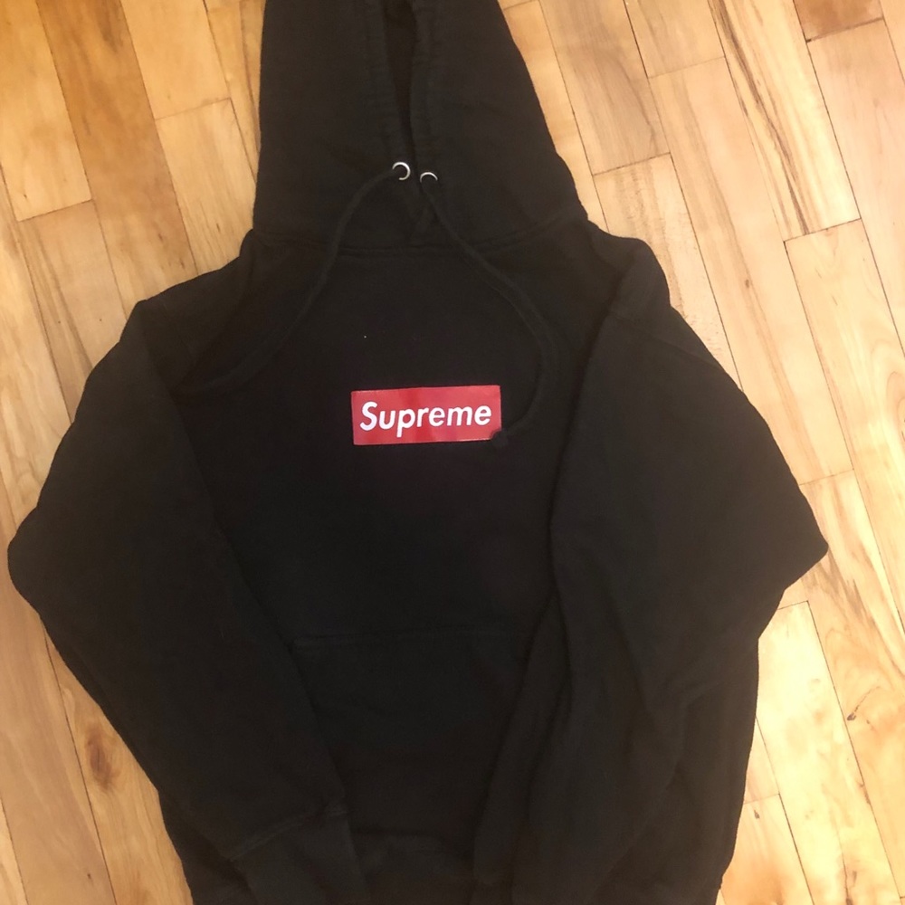 Supreme Sweatshirt Black and Red